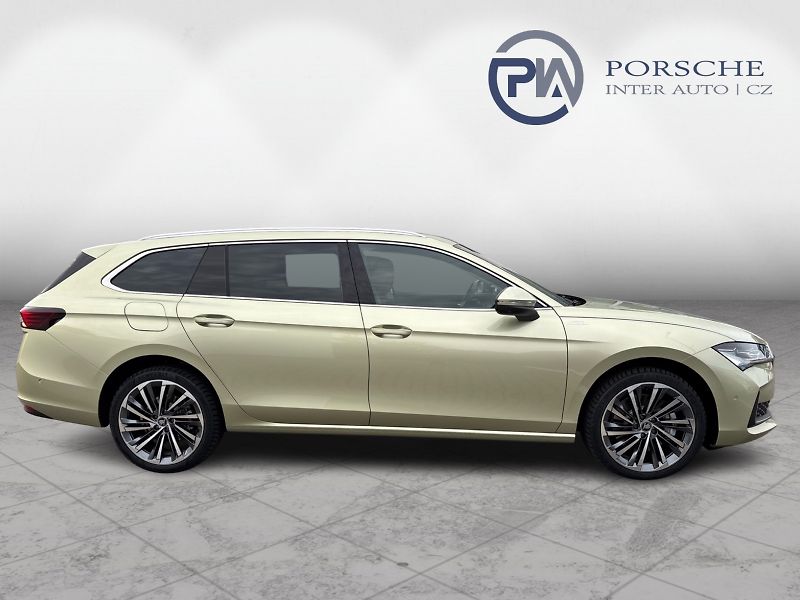 Škoda Superb 2,0 TSI 150 kW L&K DSG - fotka 8 z 30