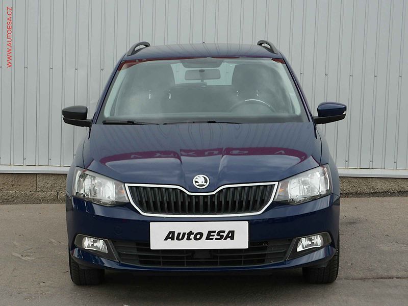 Škoda Fabia (2018) 1.0TSi, ČR, Ambition, TZ - fotka 2 z 19