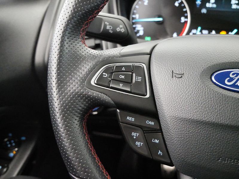 Ford EcoSport - fotka 16 z 34