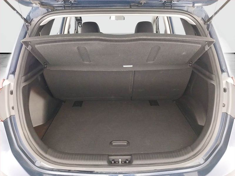 Hyundai ix20 (2017) 1.6 CVVT, Serv.kniha, Tempomat - fotka 14 z 19