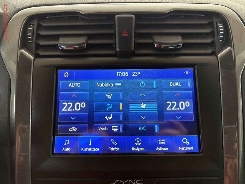 Ford Mondeo (2019) 1.5T, 2.maj,ČR, LED, výhřev - fotka 15 z 17
