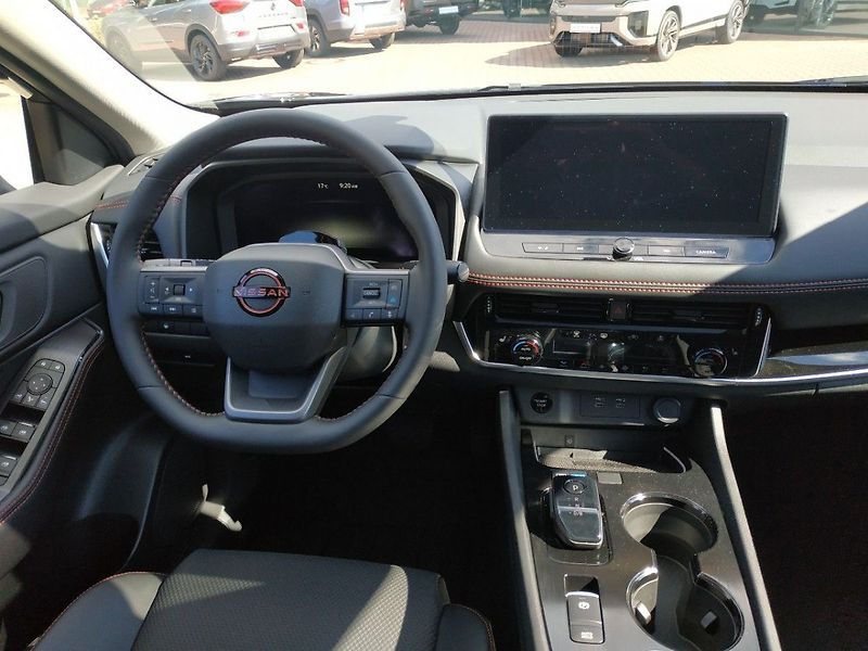 Nissan X-Trail E-POWER e-4ORCE N-TREK SKLADEM - fotka 12 z 29