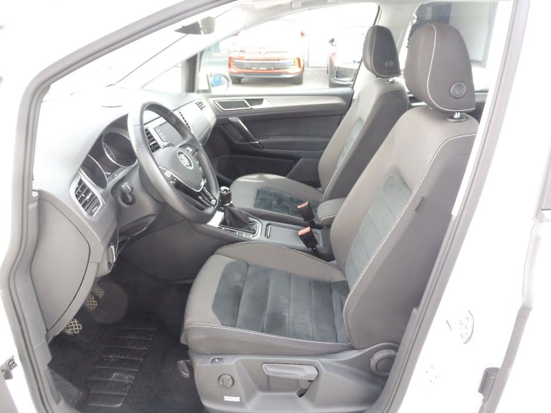 Volkswagen Golf Sportsvan (2018) Comfort Edition 1,4 TSI 92kW - fotka 7 z 24