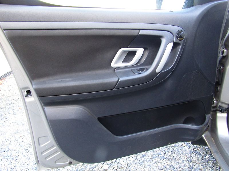 Škoda Roomster (2008) 1.4 TDI 59kW - fotka 18 z 34