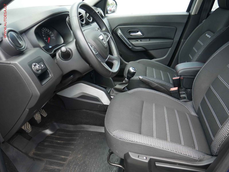 Dacia Duster (2020) 1.0 TCe, ČR, AC, temp - fotka 9 z 19