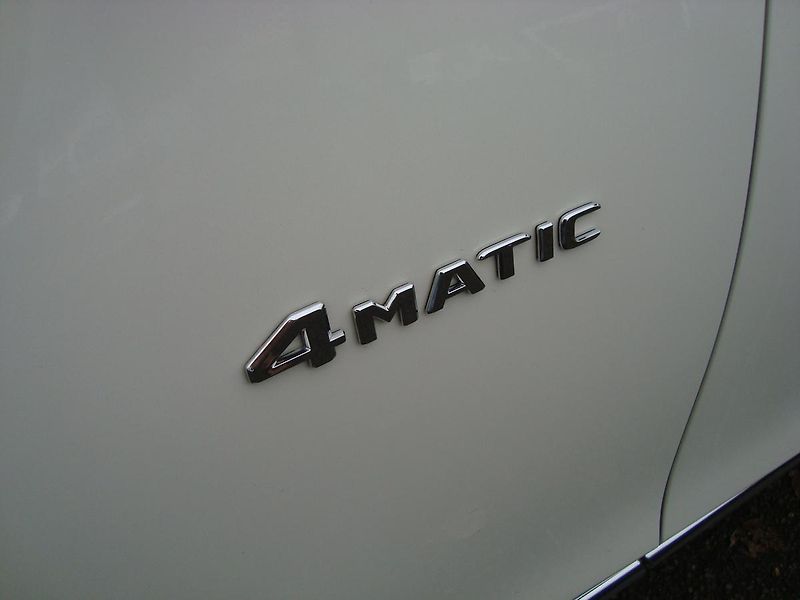 Mercedes-Benz Třídy S (2018) Maybach 560 4-Matic,ČR,1.Maj - fotka 12 z 77