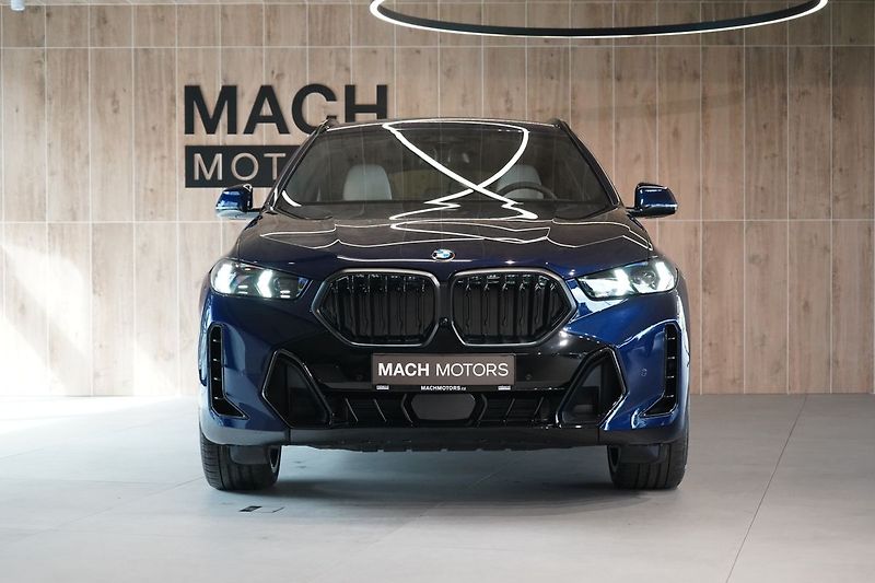 BMW X6 30d xDrive, Vzudch, Masáž - fotka 3 z 47