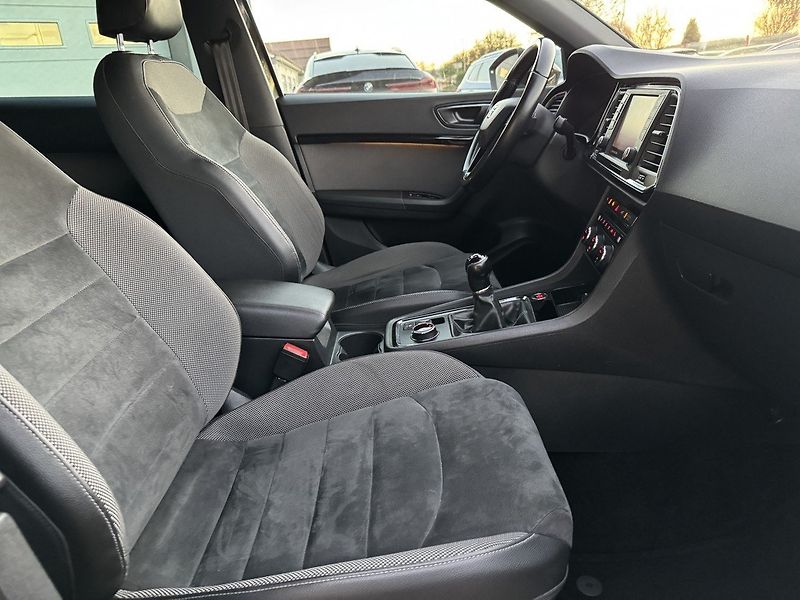 Seat Ateca (2018) 1.4TSi LED Navi Kamera ACC - fotka 20 z 50