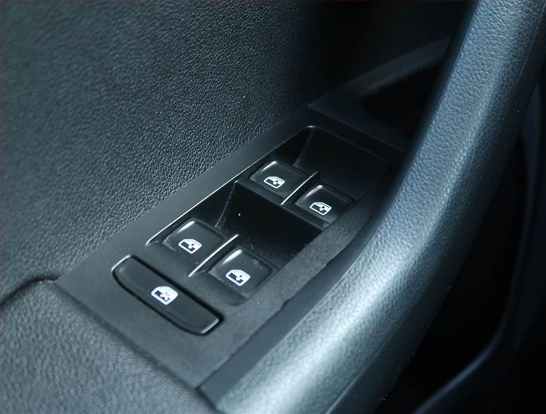 Škoda Octavia (2017) Style 2.0 TDI, 4X4, Automat - fotka 16 z 22
