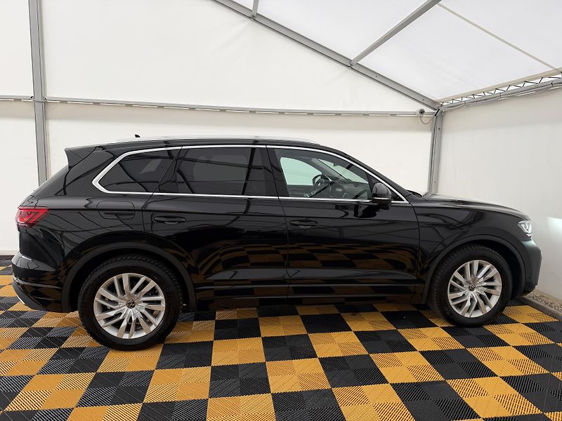 Volkswagen Touareg 3.0Tdi*1-MAJ*DPH*ELEGANCE* - fotka 7 z 49