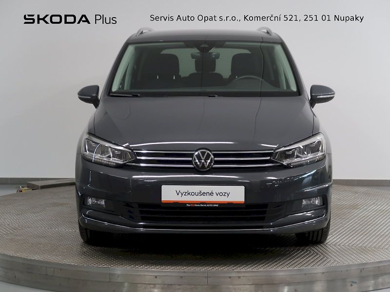 Volkswagen Touran (2023) HIGHLINE 2.0TDI DSG - fotka 4 z 37