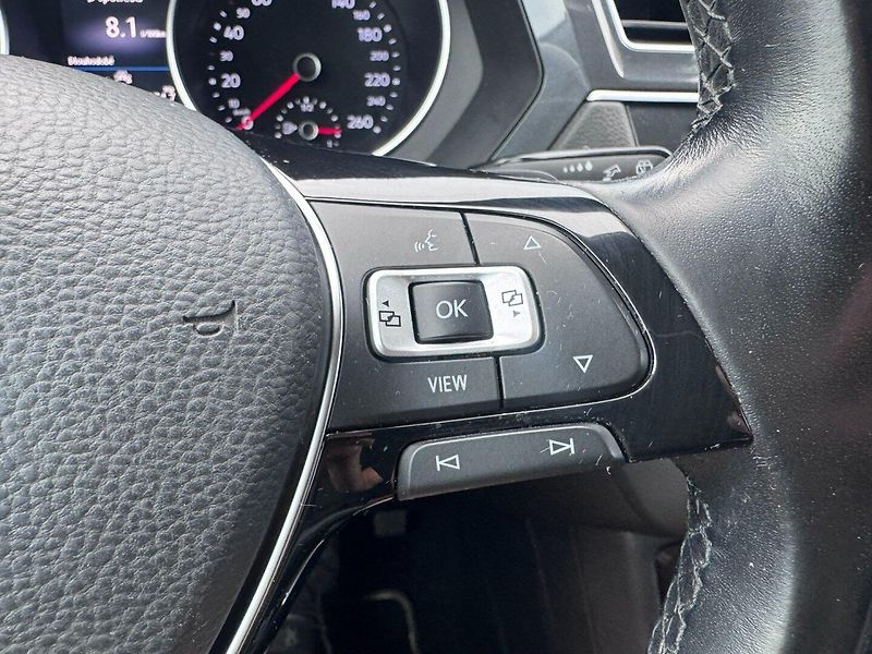 Volkswagen Tiguan (2020) R-LINE 1,5 TSI 110 KW 1. MAJ - fotka 37 z 50