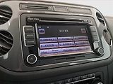 Volkswagen Tiguan (2014) 1.4 TSI, Bi-Xenony, Tempomat - náhled 13