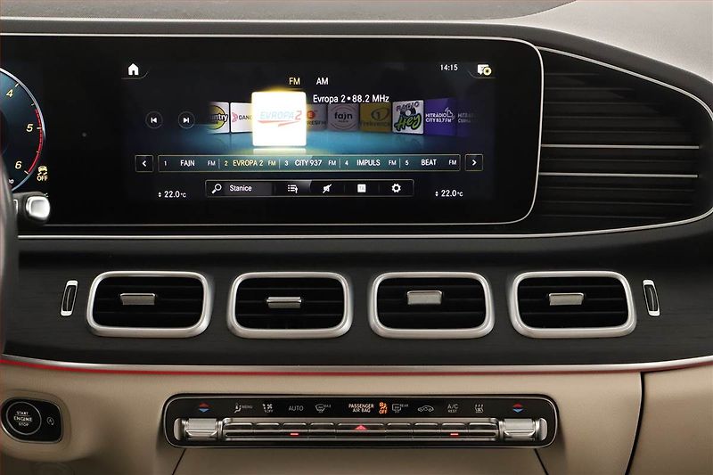 Mercedes-Benz GLE (2020) 400 d - fotka 9 z 29