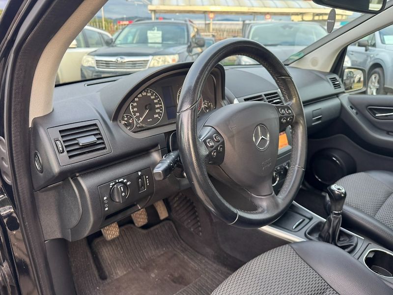Nissan NV400 (2016) 9 MÍST 2,3D 107 KW TAŽNÉ L2H2 - fotka 16 z 45