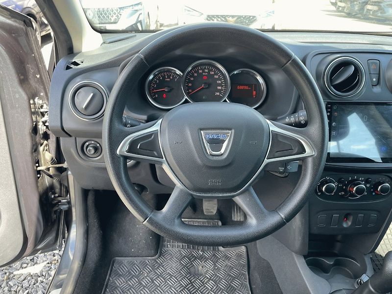 Dacia Logan (2018) 1.0 SCe,54kW,ČR,Klima - fotka 12 z 30