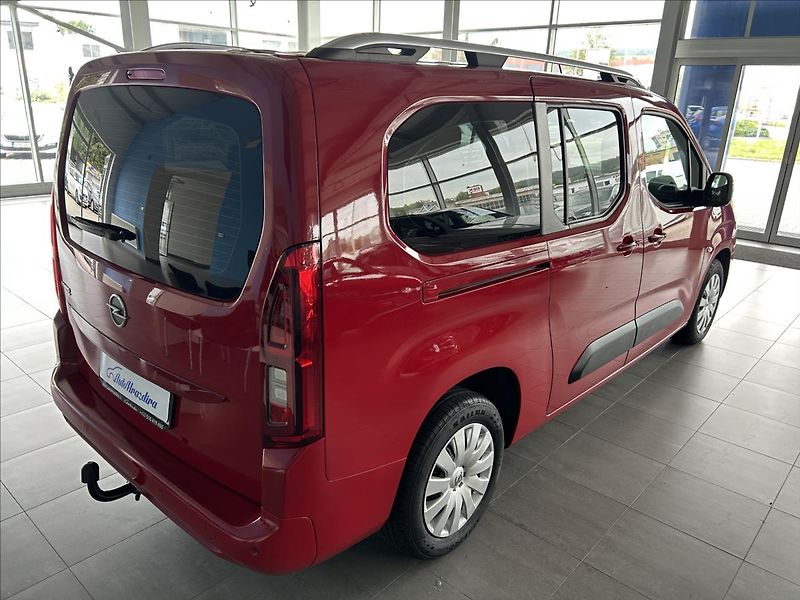Opel Combo 1,2   TURBO,TAŽNÉ,LIFE,7.MÍSTN - fotka 7 z 32