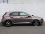 Hyundai i30 (2021) Smart 1.5 T-GDI MHEV, ČR,1.maj - náhled 6