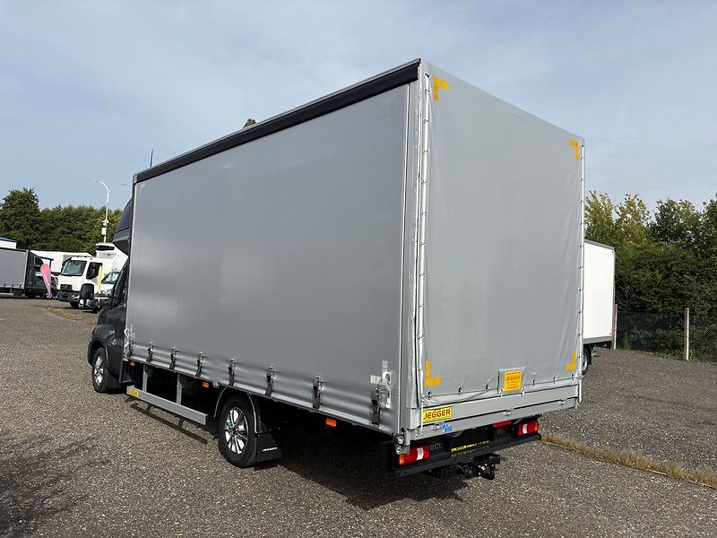 Iveco Daily (2026) 3.0 180HP, 10EP, Tažné, Tacho - fotka 2 z 23