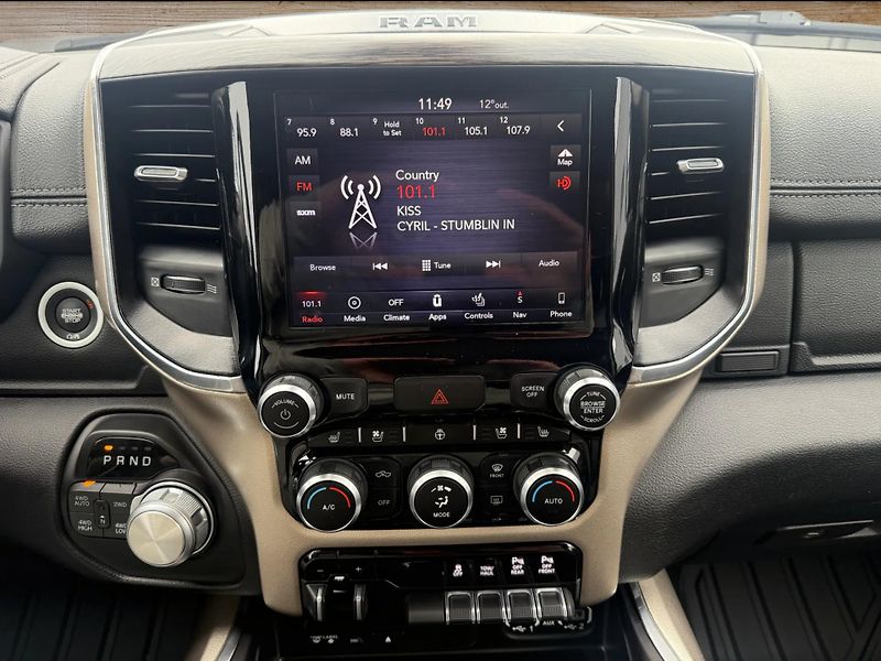 Dodge RAM (2019) +HEMI+PRO COMP LIFT+LARAMIE+ - fotka 21 z 23