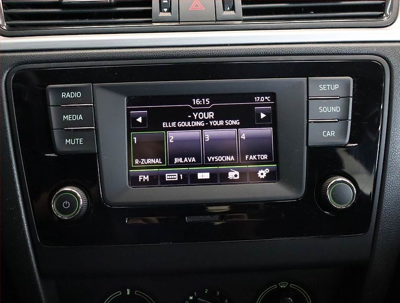 Škoda Rapid (2016) Spaceback 1.2 TSI - fotka 12 z 21