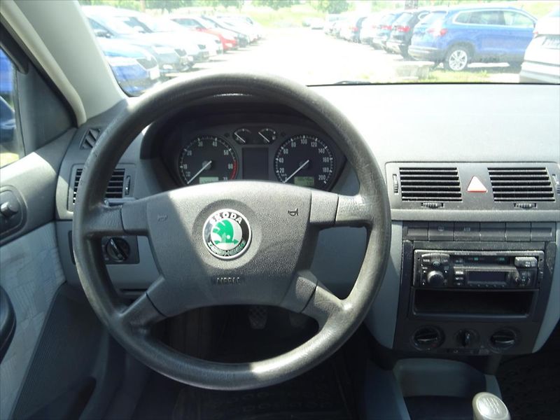 Škoda Fabia 1,4 - fotka 14 z 24
