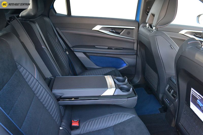 Renault Rafale esprit Alpine E-Tech full hybr - fotka 10 z 74