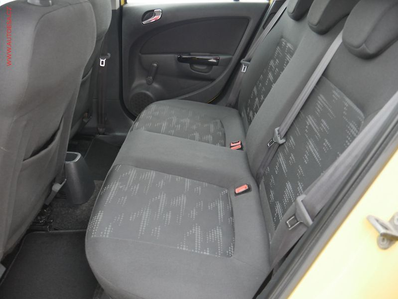 Opel Corsa (2014) 1.0i, 1.maj,ČR, Klima - fotka 10 z 17