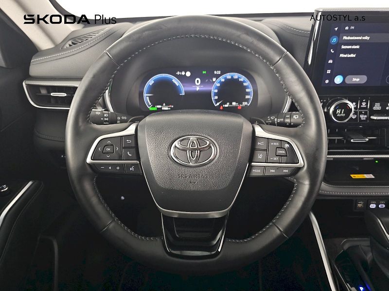 Toyota Highlander (2024) 2.5HEV 248k 4X4 EXECUTIVE - fotka 5 z 30