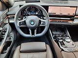 BMW Řada 5 540d xDrive Touring M Sport - náhled 14