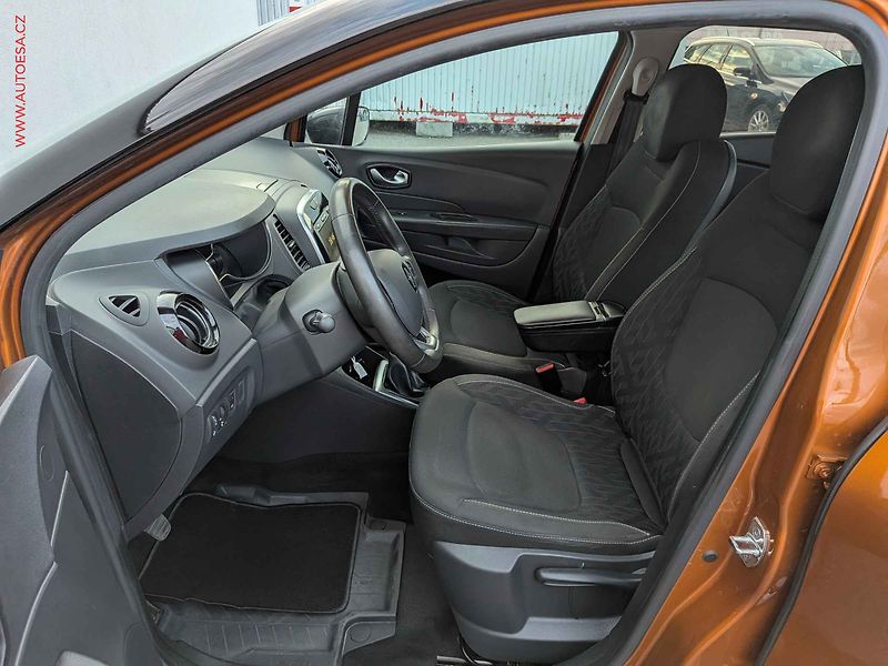 Renault Captur (2019) 0.9Tce, 2.maj,ČR, AC, temp - fotka 10 z 14