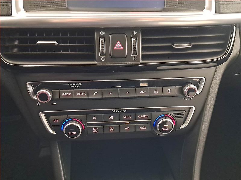 Kia Optima (2017) 1.7 CRDI, Automat, Serv.kniha - fotka 15 z 21