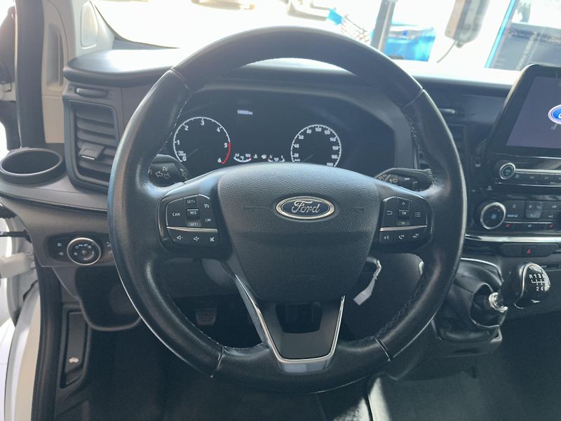 Ford Tourneo Custom Trend 320 L2 2.0 EB 130k  - fotka 14 z 28
