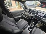 Peugeot 2008 2020 ČR GT Line 1.2 PT 96kW  - náhled 7