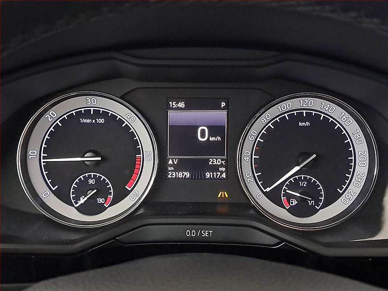 Škoda Superb (2016) Laurin&Klement 2.0 TDI 4x4 - fotka 11 z 22