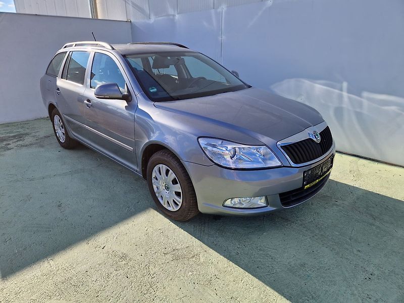 Škoda Octavia Ambition 1.4 TSI, 90kW - fotka 1 z 36