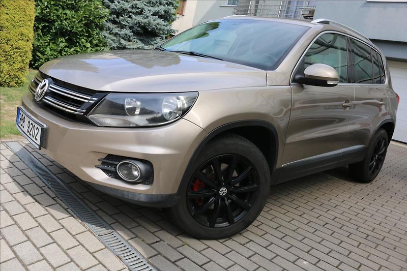 Volkswagen Tiguan 2,0 4x4, ČR, TAŽNÉ - fotka 1 z 25