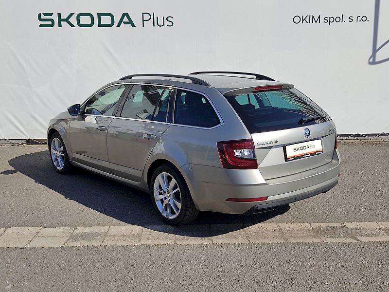 Škoda Octavia (2017) combi Style 1,8 Tsi 132 Kw DSg - fotka 29 z 32