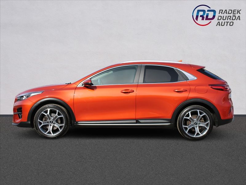 Kia XCeed 1,4 T-GDI  ČR,1MAJ,AUTOMAT,TOP - fotka 8 z 37