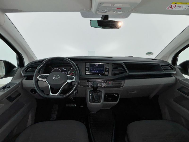 Volkswagen Caravelle Long Comfortline DSG - fotka 5 z 27