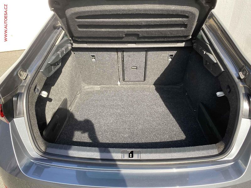 Škoda Octavia (2023) 2.0 TDi, ČR, Style, DSG - fotka 7 z 18