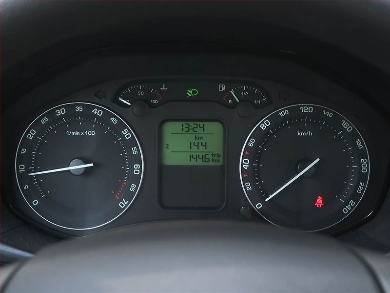 Škoda Octavia (2006) Ambiente 1.6, po STK - fotka 11 z 14