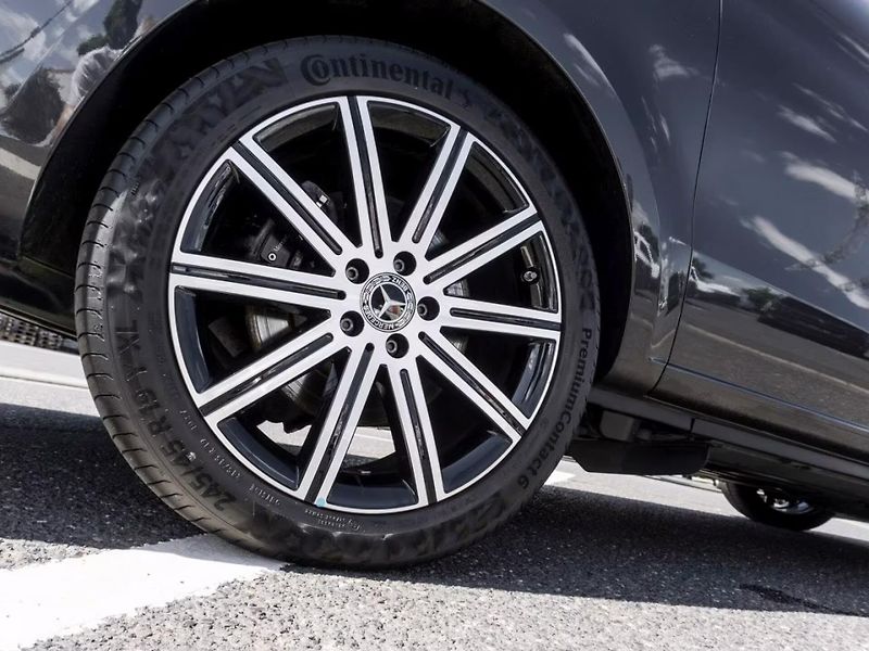 Mercedes-Benz Třídy V Marco Polo 250d 4M 5míst NezTo - fotka 4 z 22