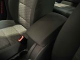 Škoda Octavia (2011) 1.6 TDI, 2.maj,ČR, servis - náhled 15