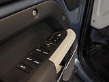 Land Rover Defender 110 P400 Meridian Matrix 360  - náhled 6