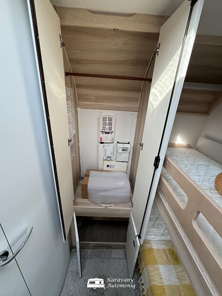 Hobby De Luxe 545 (2024) Klíma, Solar, Mover, Menič - fotka 28 z 39