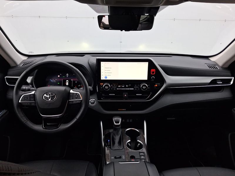 Toyota Highlander 2.5 HSD e-CVT AWD Executive - fotka 5 z 29