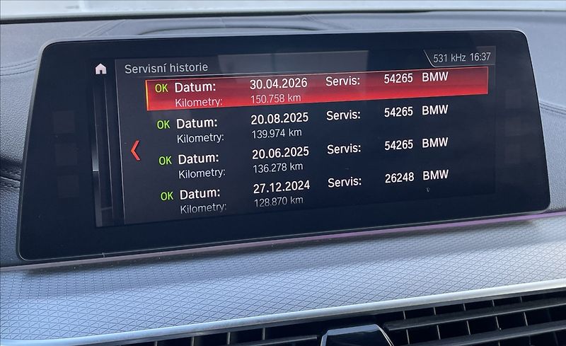 BMW Řada 5 3,0 D,530 xDrive,195kW,M-PACKE - fotka 23 z 34