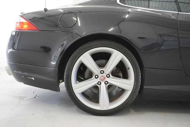 Jaguar XK8 4,2I AUT. - fotka 19 z 41