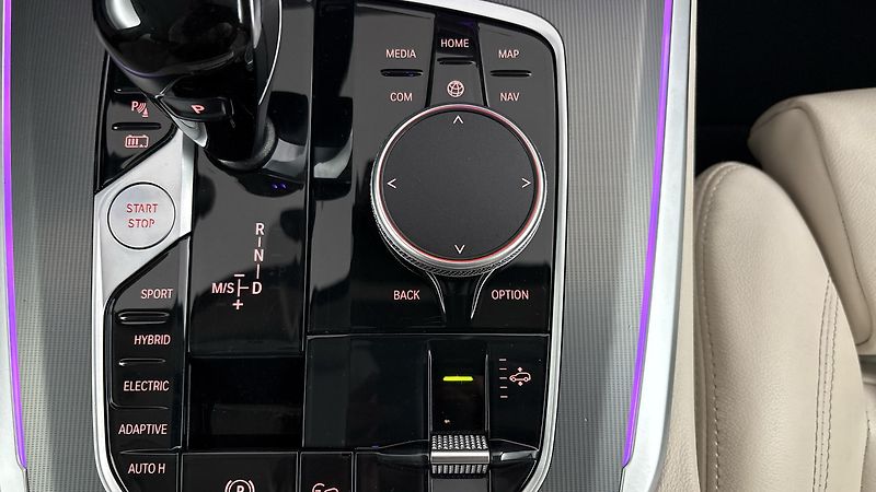 BMW X5 45e AUT xDrive - fotka 26 z 34